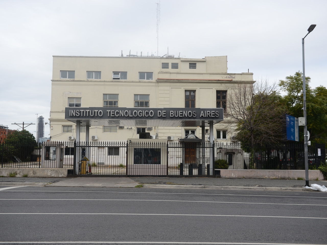 De familie die eigenaar is van Pampa Energía kocht een van de meest gewilde gebouwen in Puerto Madero.