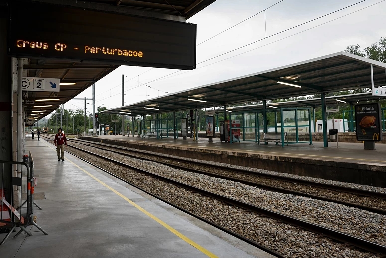 CP-Streik führt bis 19:00 Uhr zu 16,1 % Zugausfall