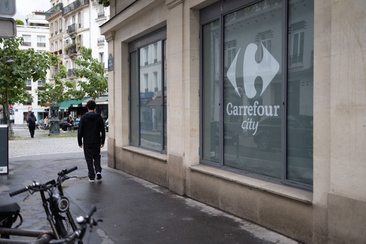 En el "pueblo de los niños mimados": la petición contra un Carrefour City en París, ¿símbolo de la secesión de los ricos?