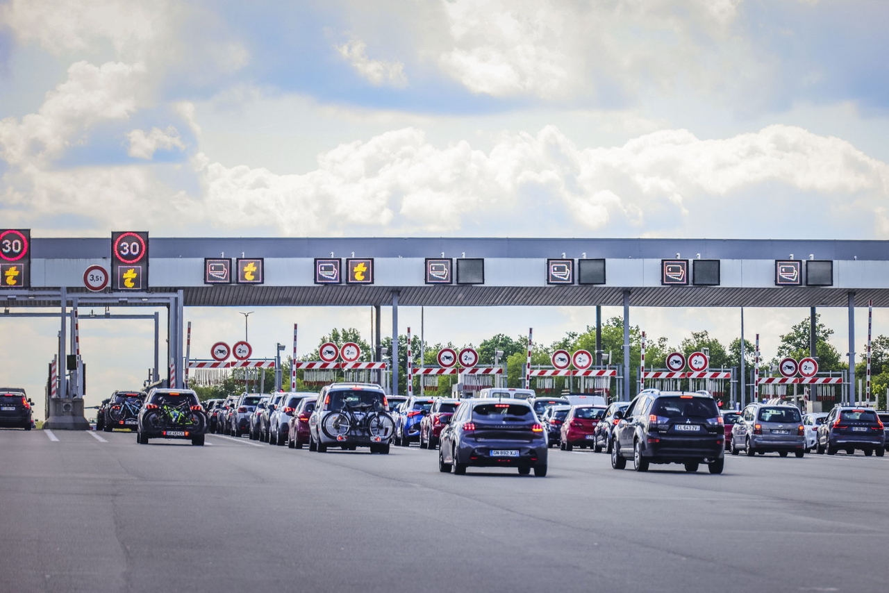Philippe Tabarot rechnet mit einem Teil der Autobahngewinne zur Finanzierung des Verkehrs