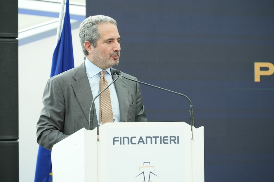 Grau honorário em Engenharia Naval concedido a Pierroberto Folgiero