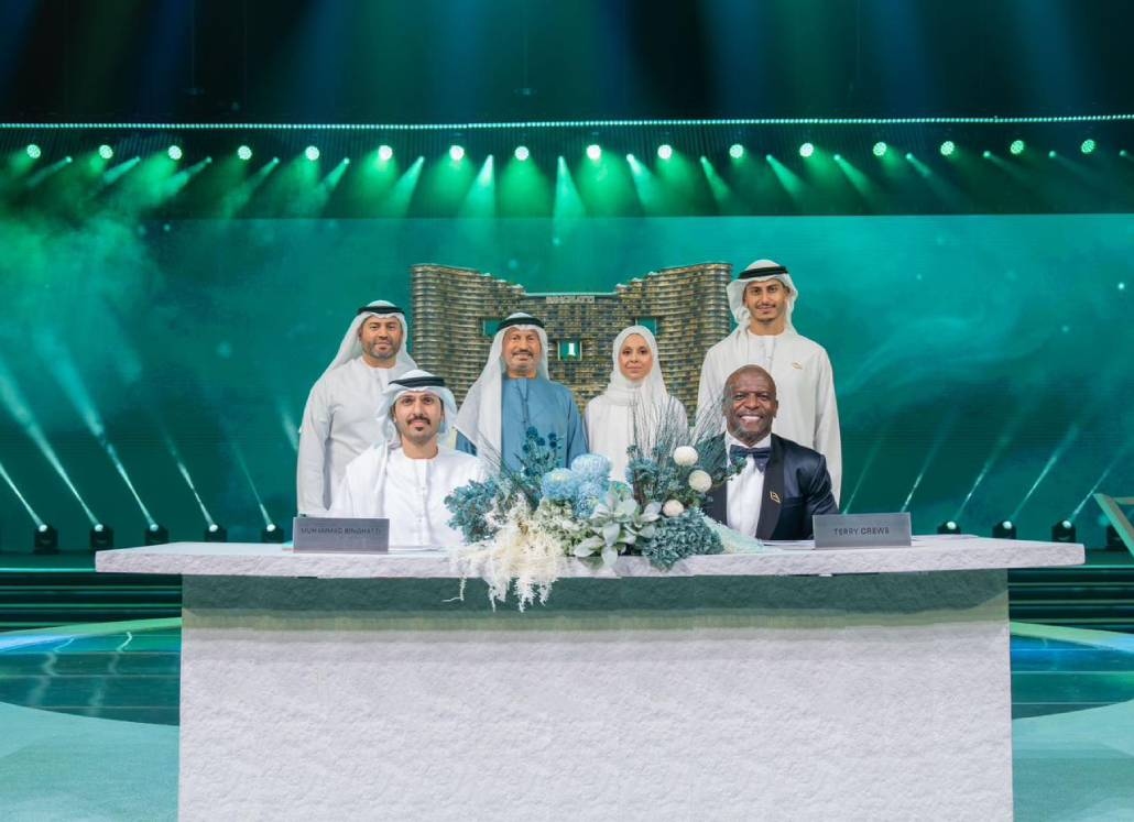 Emirates: Hollywoodster Terry Crews koopt luxe woning in Binghatti Aquarise in Dubai