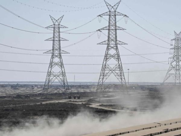 Il governo eliminerà le esenzioni dal sovrapprezzo sull'elettricità in diversi settori: quali sono?