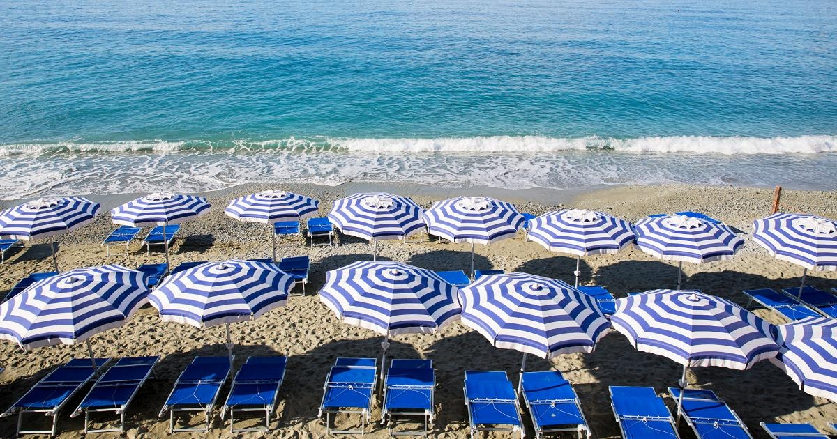 Empty beaches, down 30%: crowded only on weekends. Gassmann: prices are exorbitant.