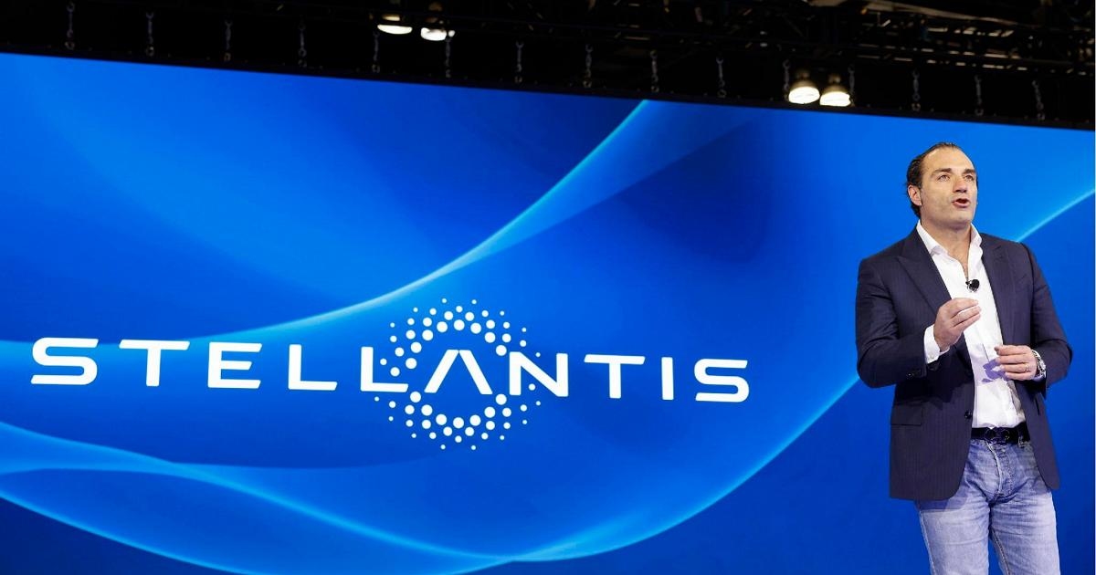Stellantis: Filosa apresenta nova liderança, com três italianos na equipe. CEO mantém liderança nos EUA