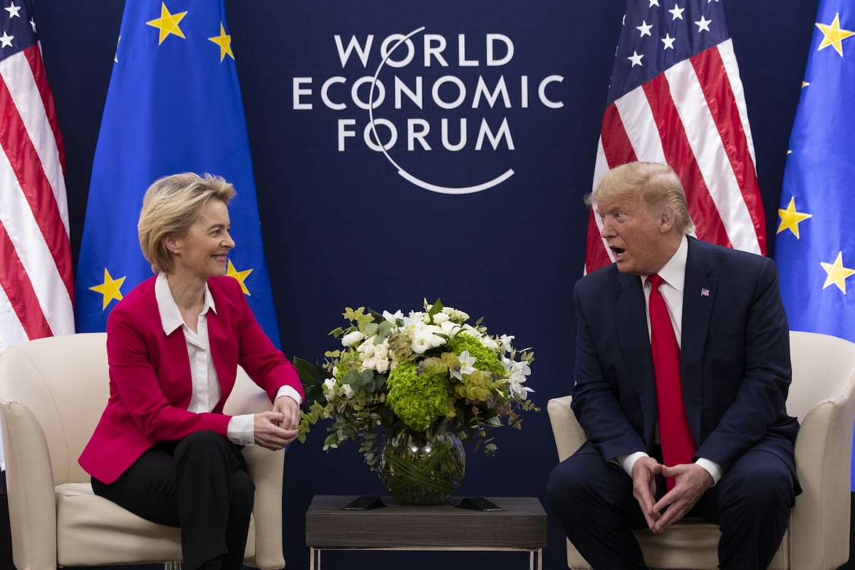 Dazi, ecco la risposta Ue a Trump: contro-tariffe da 93 miliardi contro gli Usa e apertura ai mercati asiatici
