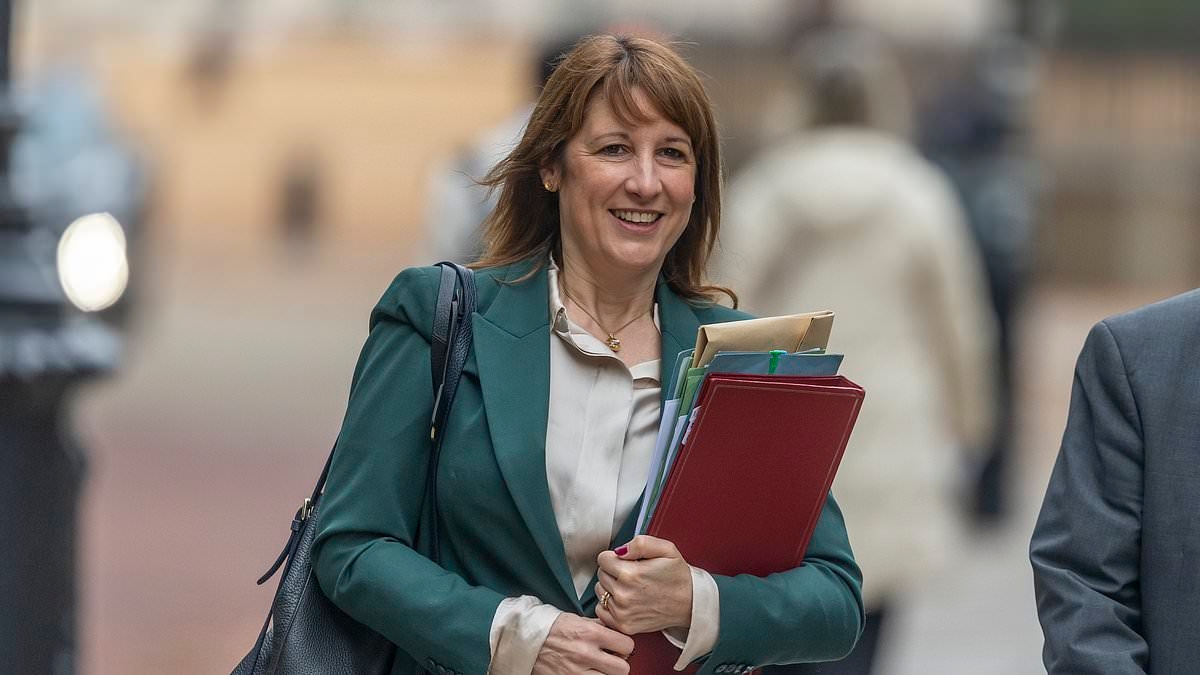 Don't cut the £20,000 cash Isa limit... it won't incentivise savers to invest, MPs warn Rachel Reeves