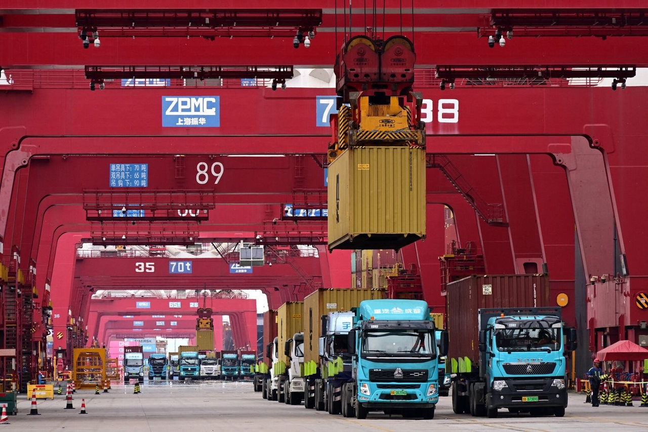 Guerra commerciale: "Pechino vuole indebolire l'industria della difesa occidentale"