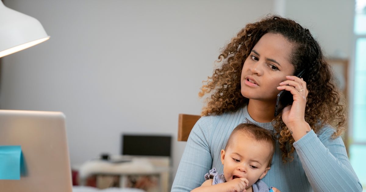 Bazı ebeveynler için aylık 173 £ veya daha fazla HMRC fayda ödemeleri