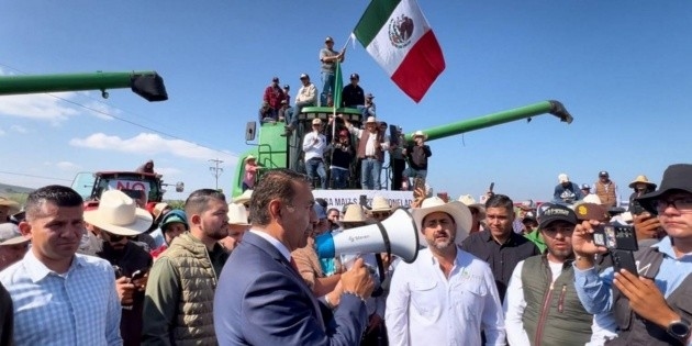 Corn farmers demand price increases; warn of inflation